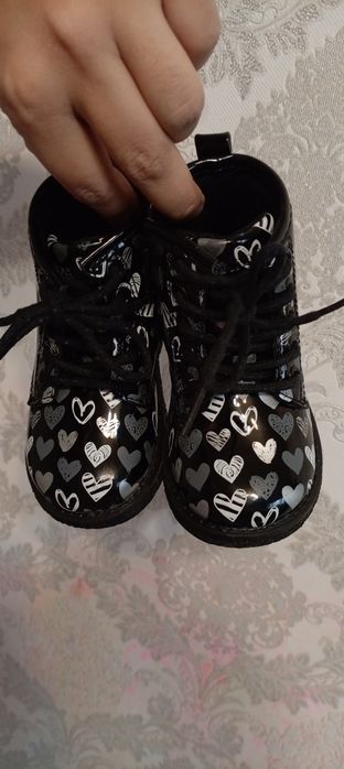 Продам десткие обуви