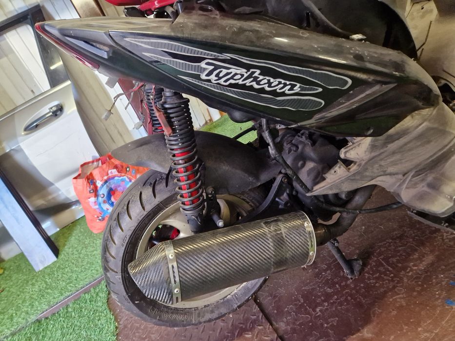 Piaggio Tayphoon 125