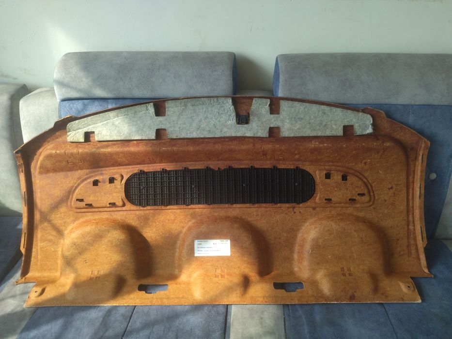 W111 задний полка