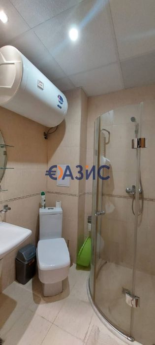 Продава се Двустаен апартамент в к.к. Слънчев бряг - 60 кв.м за 1205 €/кв.м - Снимка #3