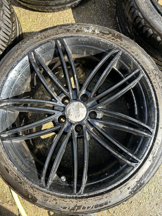Jante Audi pe 18 cu tot cu cauciucuri