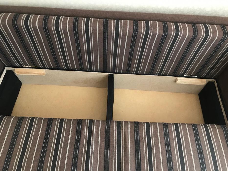 Продам    тахту