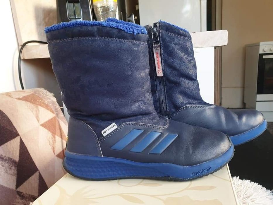 Детски оригинални ботуши.  Adidas