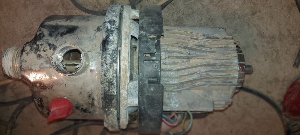 Помпа за части или за ремонт