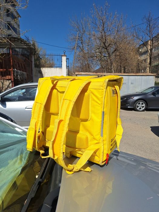 Сумка яндекс доставки.