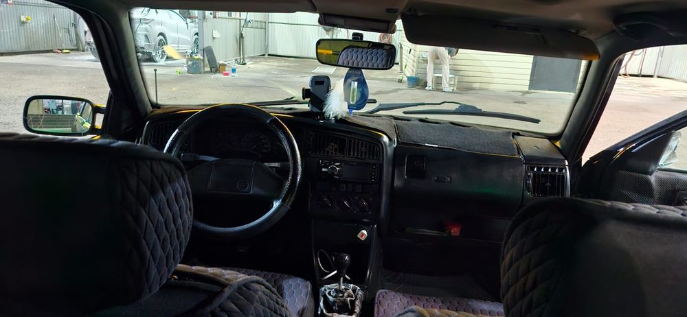 Пассат Б3 сатылады.