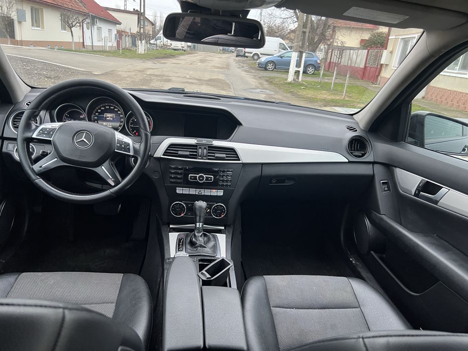 Mercedes C200 PRET FIX