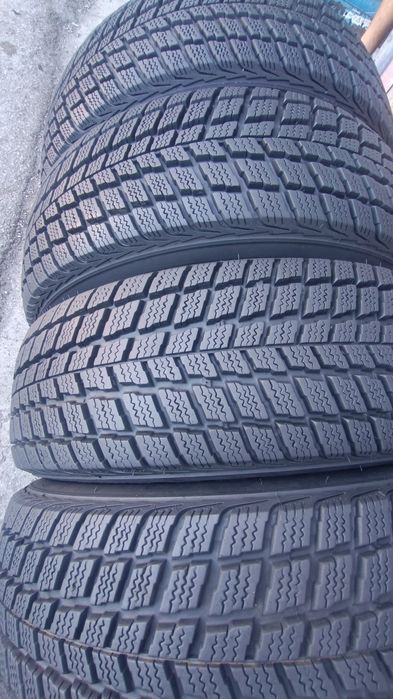 225/65/17 Roadstone