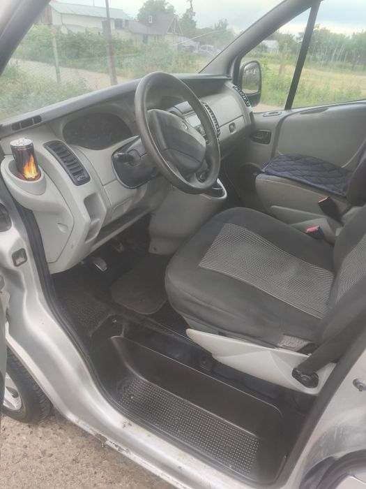 Renault trafic 2003
