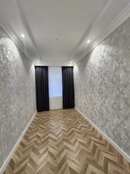 Мираб Район.3/4/4 3 комн Ор.Вестмистер