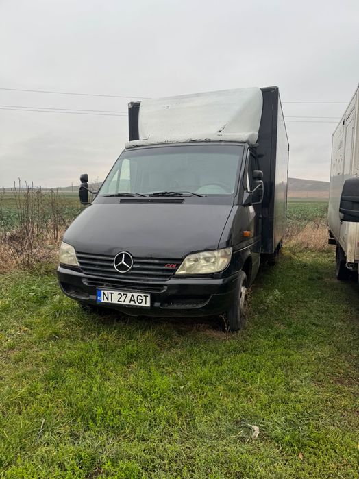 Mercedes sprinter