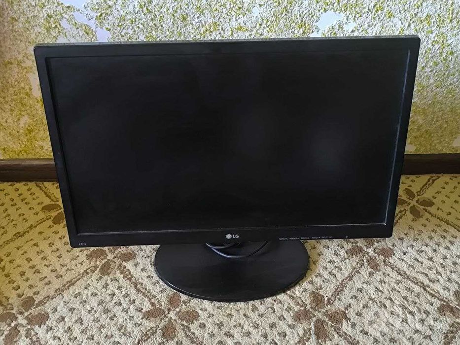 Монитор LG 22 дюйм