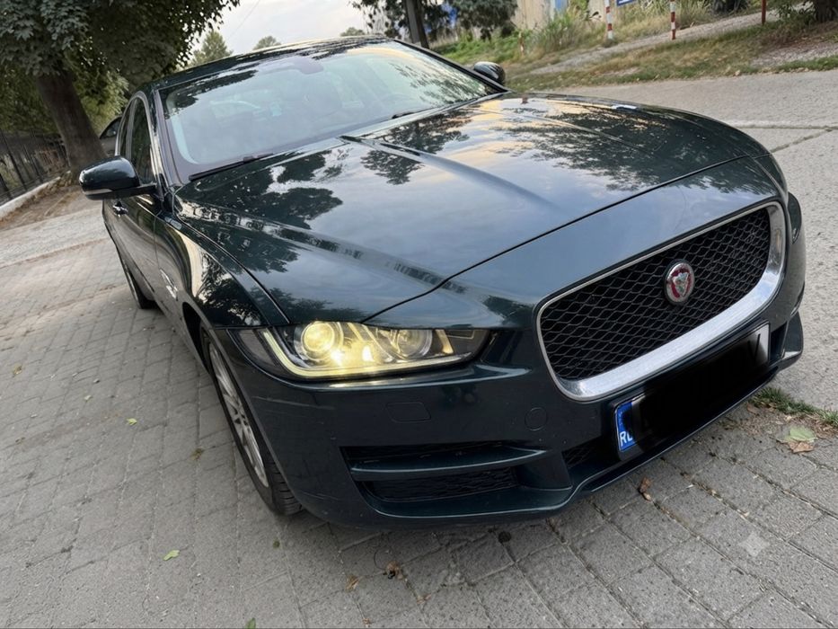 Jaguar xe 2016 2.2 diesel