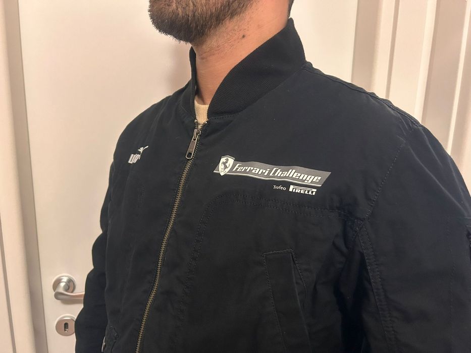 Geaca bomber Puma x Ferrari Trofeo Pirelli Mărime M