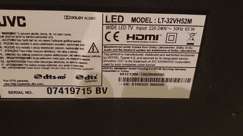 TV JVC LT-32VH52M Smart TV