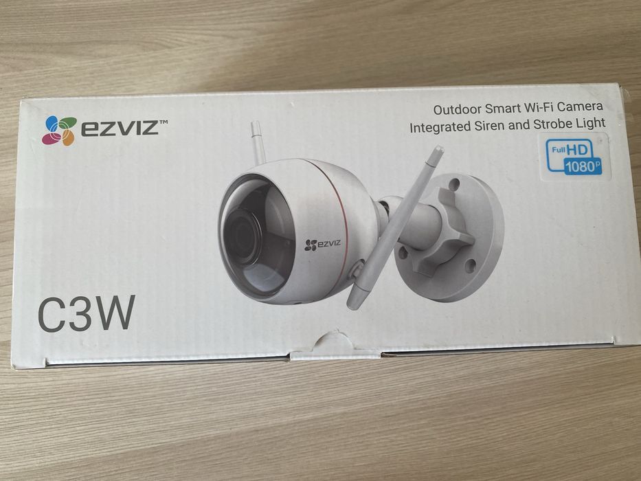 Продам камеру наружного наблюдения EZVIZ