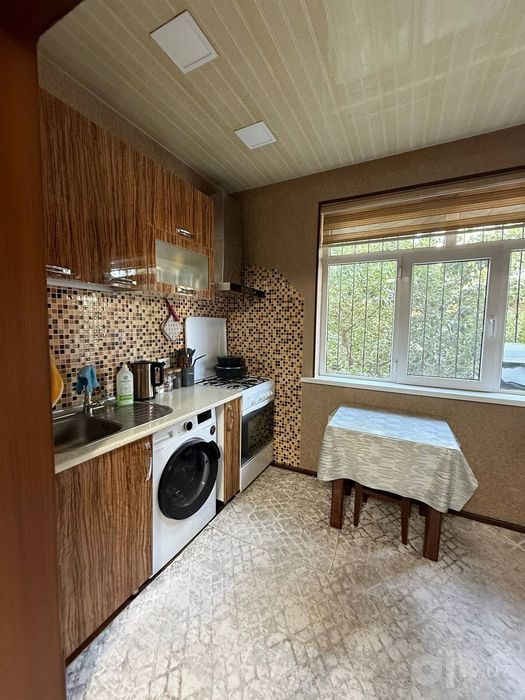 Сергели-8А вдоль дороги 4х комнатная 116 м² по срочной цене