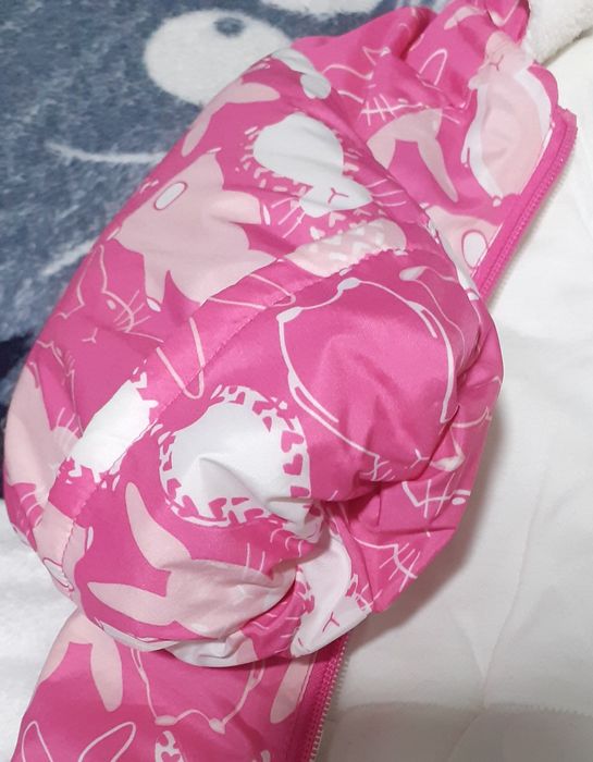 Отдам комбинезон девчачий.