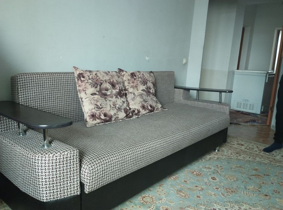 ДИВАН (для спальни)