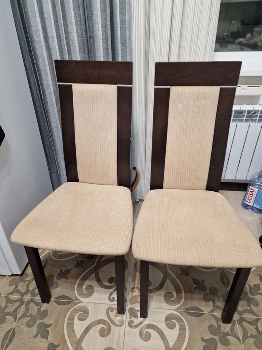 Продам стол со стульями 6шт