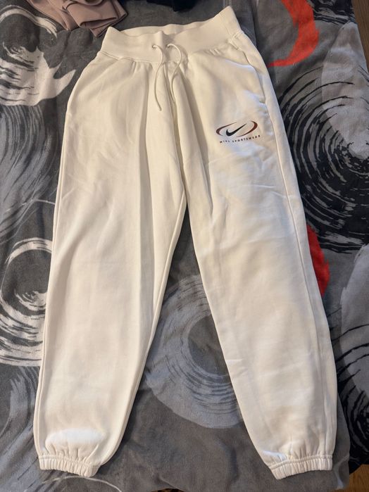 Pantaloni trening Nike femei