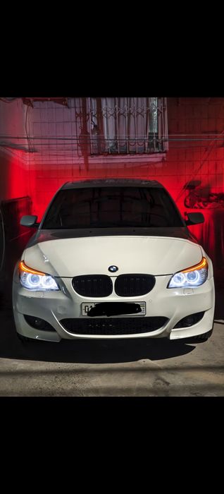 BMW E60 525i 2004