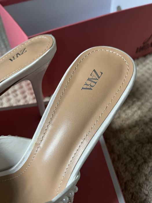 Босоножки/ мюли zara