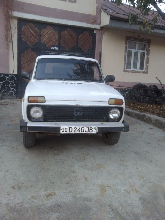 Niva 4x4 сотилади