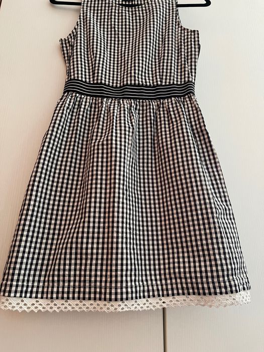 Rochie Motivi, fără mâneci