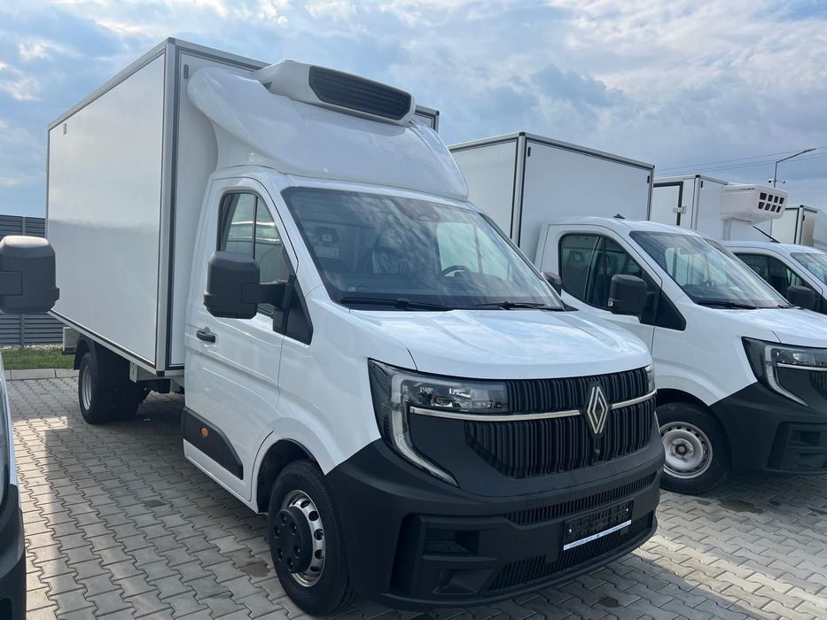 Renault Master 8 paleti,frigorific,refrigerare, auto nou,zero km,roata dubla, 150CP