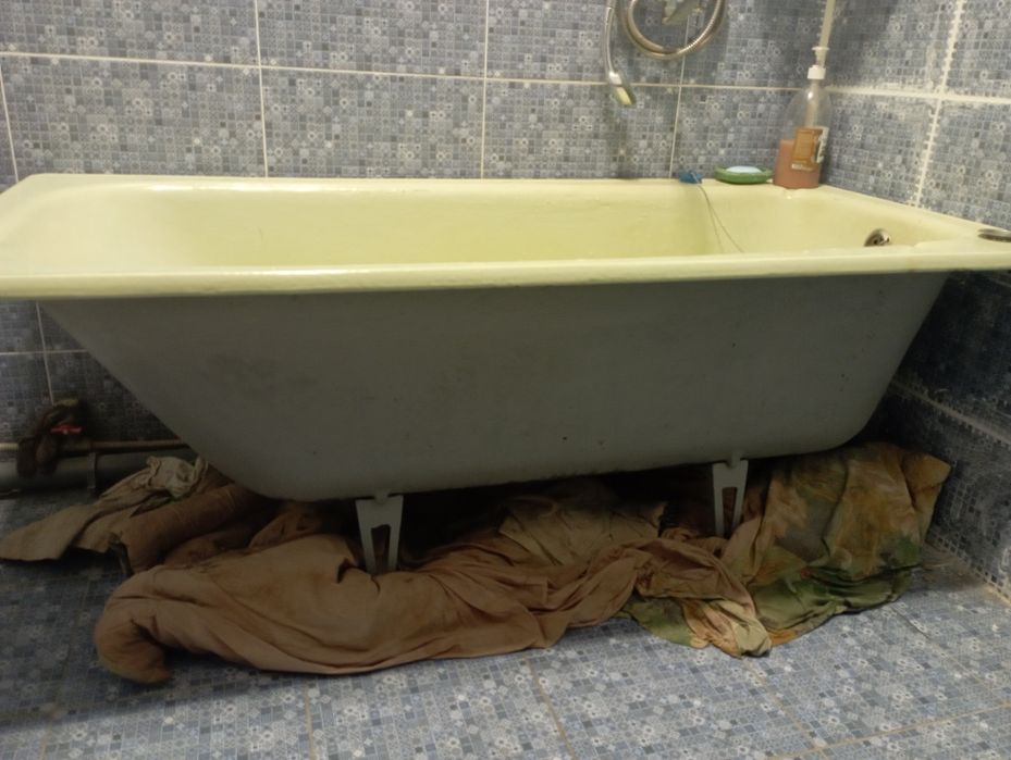 Продам чугуннаую ванну