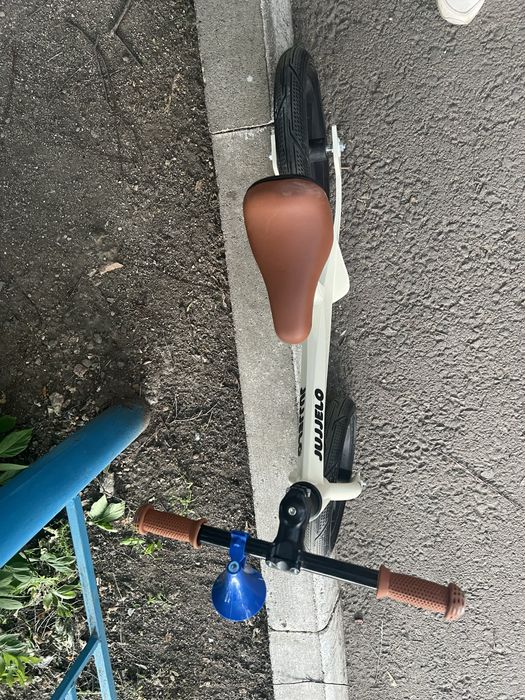 Беговел детский 2-4 года