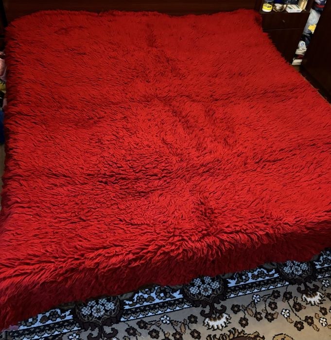 Губери - Чисто нови! ( бял и червен)