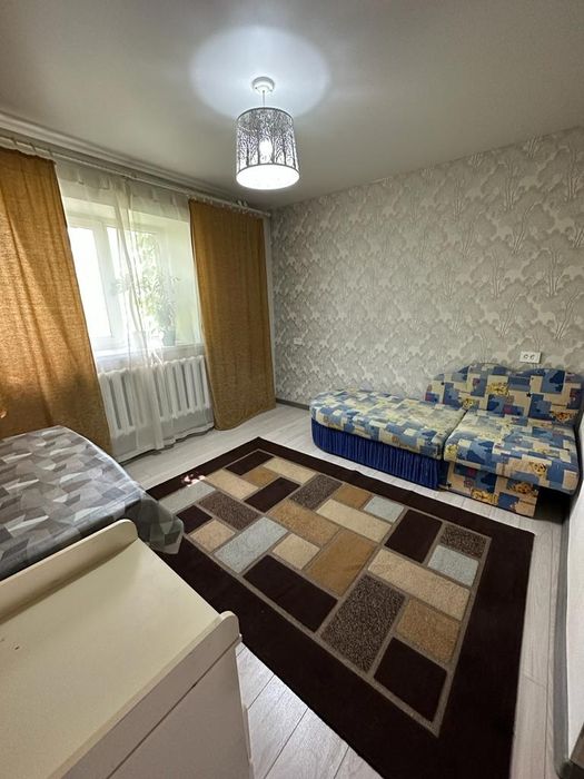 Сдам квартиру 4 комнатную
