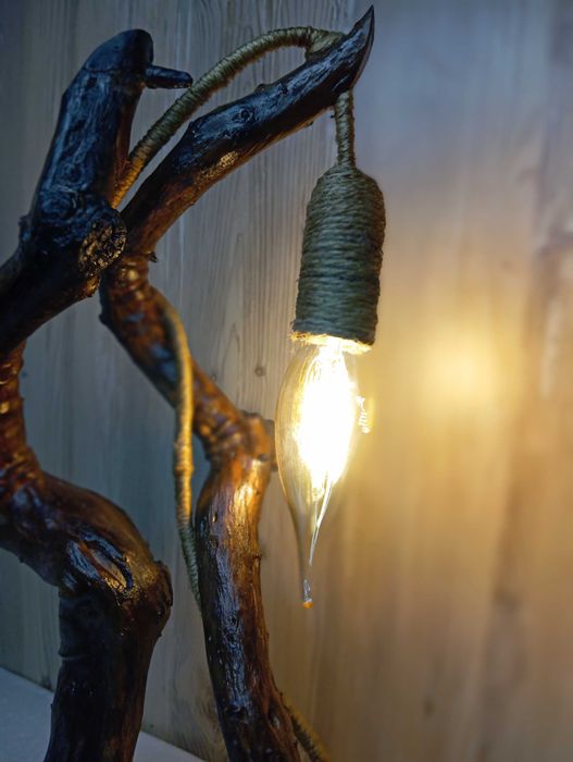 Дървена лампа  уникат