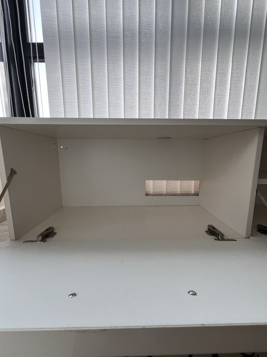 Холна секция- Гланц, ТВ Шкаф, висок модул, рафт-етажерка,Спалня секция