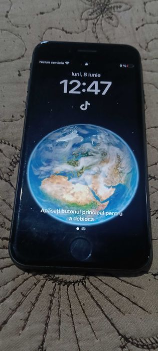 iPhone 8 excelent 64GB