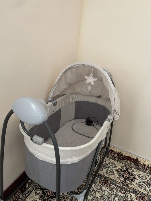 Электронная люлька с музыкой как новая