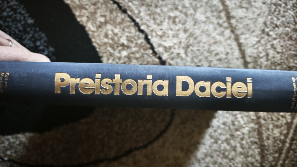 Preistoria Daciei carte