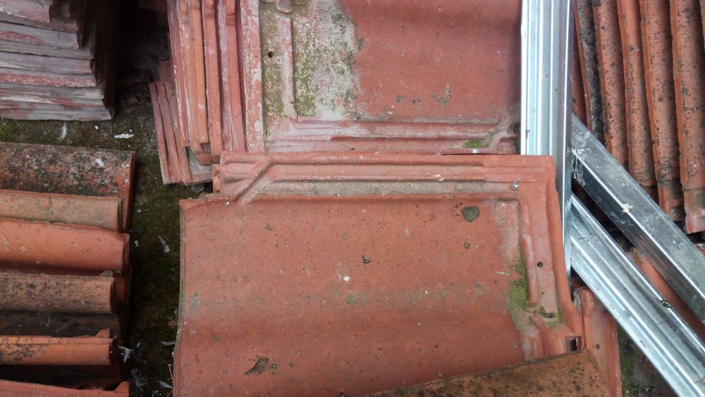 Керемиди запазени