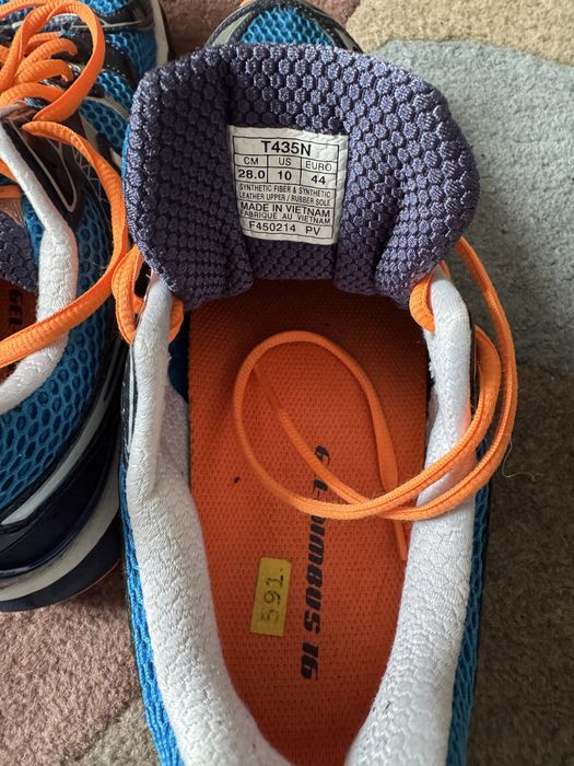 2 perechi  adidasi asics gel nimbus