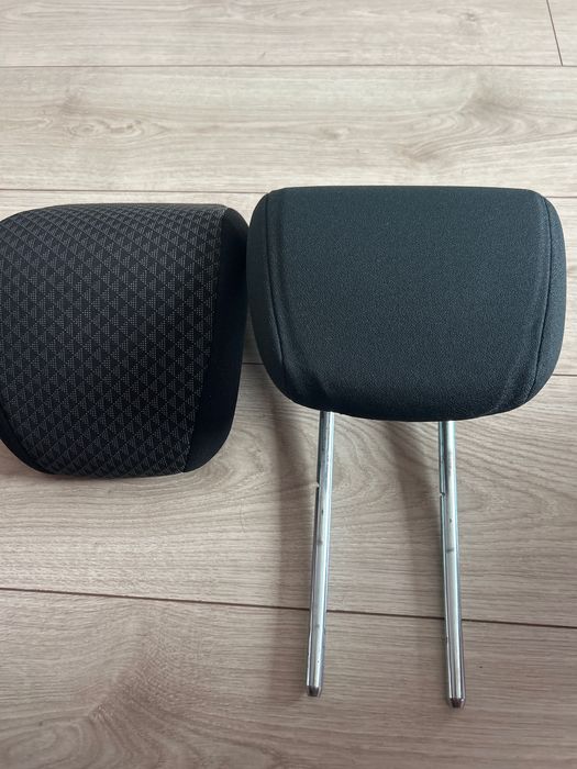 Tetiera Ford Fiesta 2010 spate mijloc