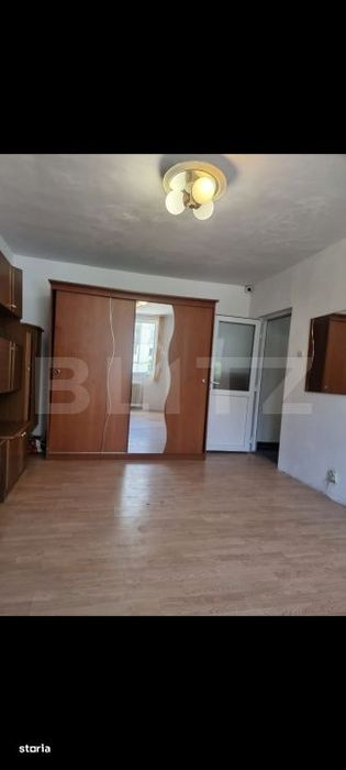 Spatiu comercial, 65 mp, zona Imparatul Traian