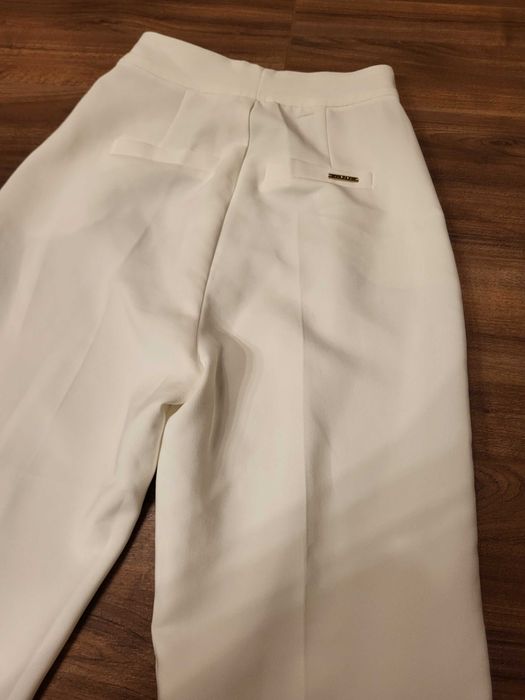 Junona дамски панталон в бяло