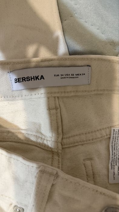 Джинсы pull&bear и bershka