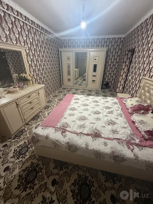 Урганч шахрида икки каватли ховли жой ижарага берилади