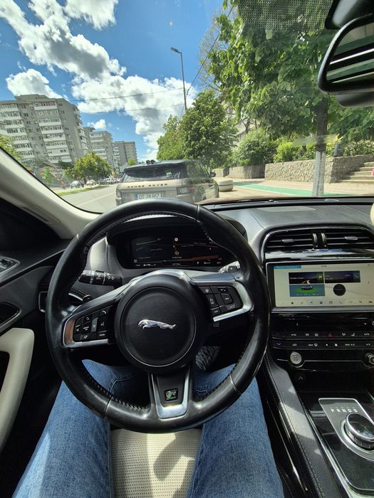 Vand/Schimb Jaguar F-Pace R-DYNAMIC