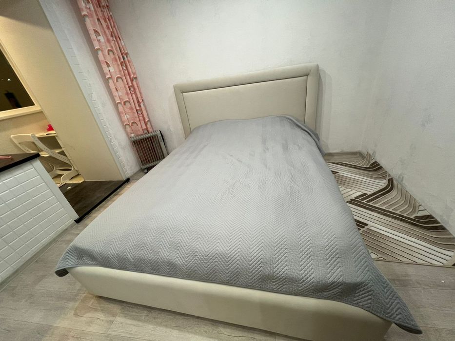 Коровати двуспальные