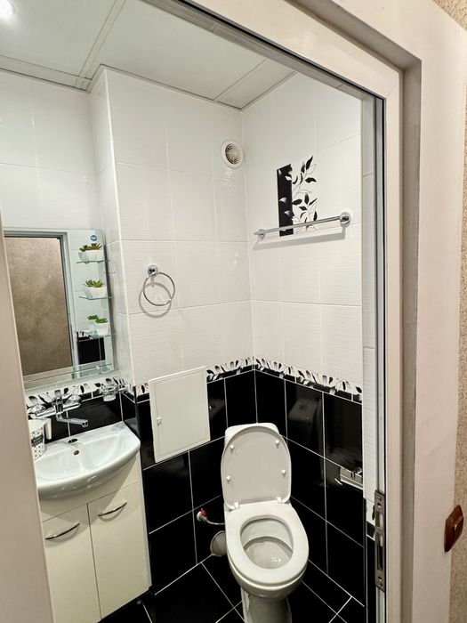 Дава се под наем Едностаен апартамент в Враца, Квартал 103 - 40 кв.м за 255 € - Снимка #8