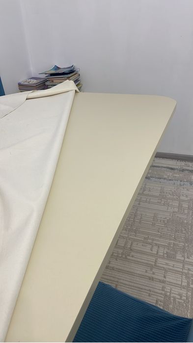 Продам стуль, стульями и шторы